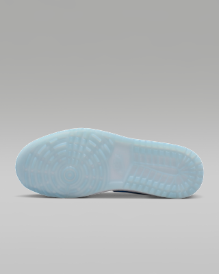 Air Jordan 1 Low G Golf Shoes. Nike JP